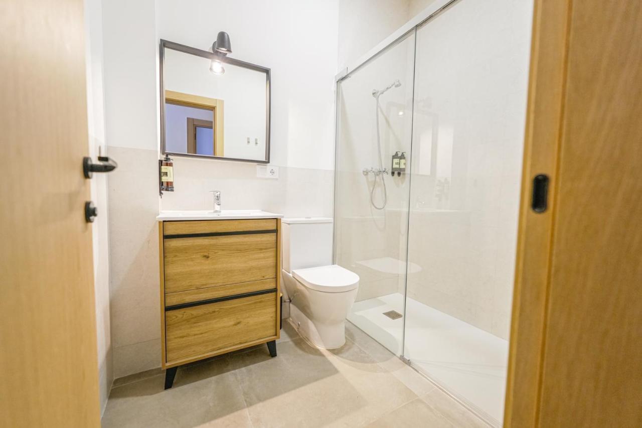 Moott Homes Suites Casa De Los Leones Apto 1 Almeria Exterior photo