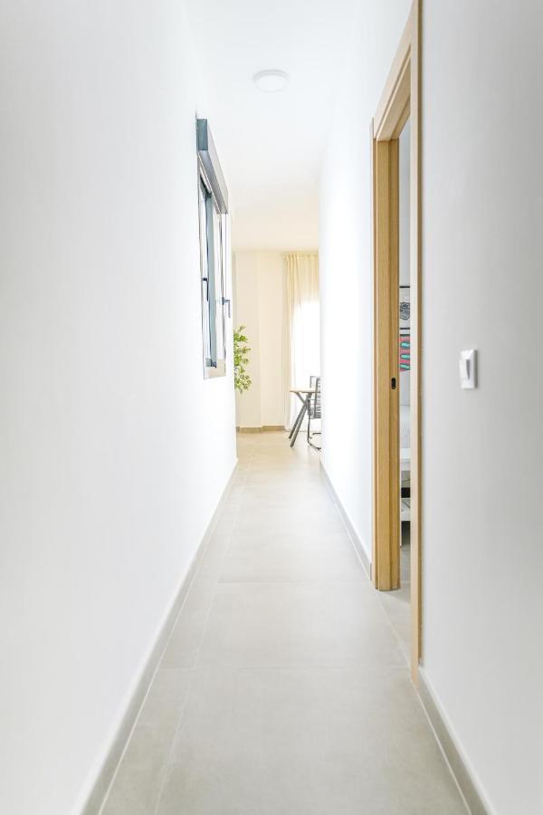 Moott Homes Suites Casa De Los Leones Apto 1 Almeria Exterior photo
